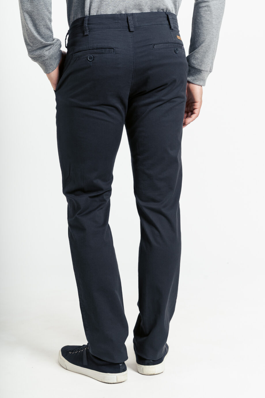 Chino regular fit de gabardina