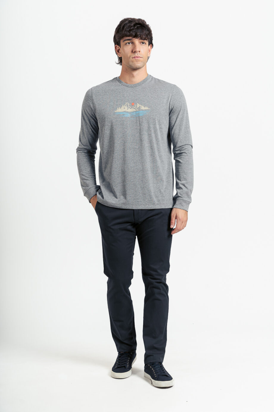 Chino regular fit de gabardina