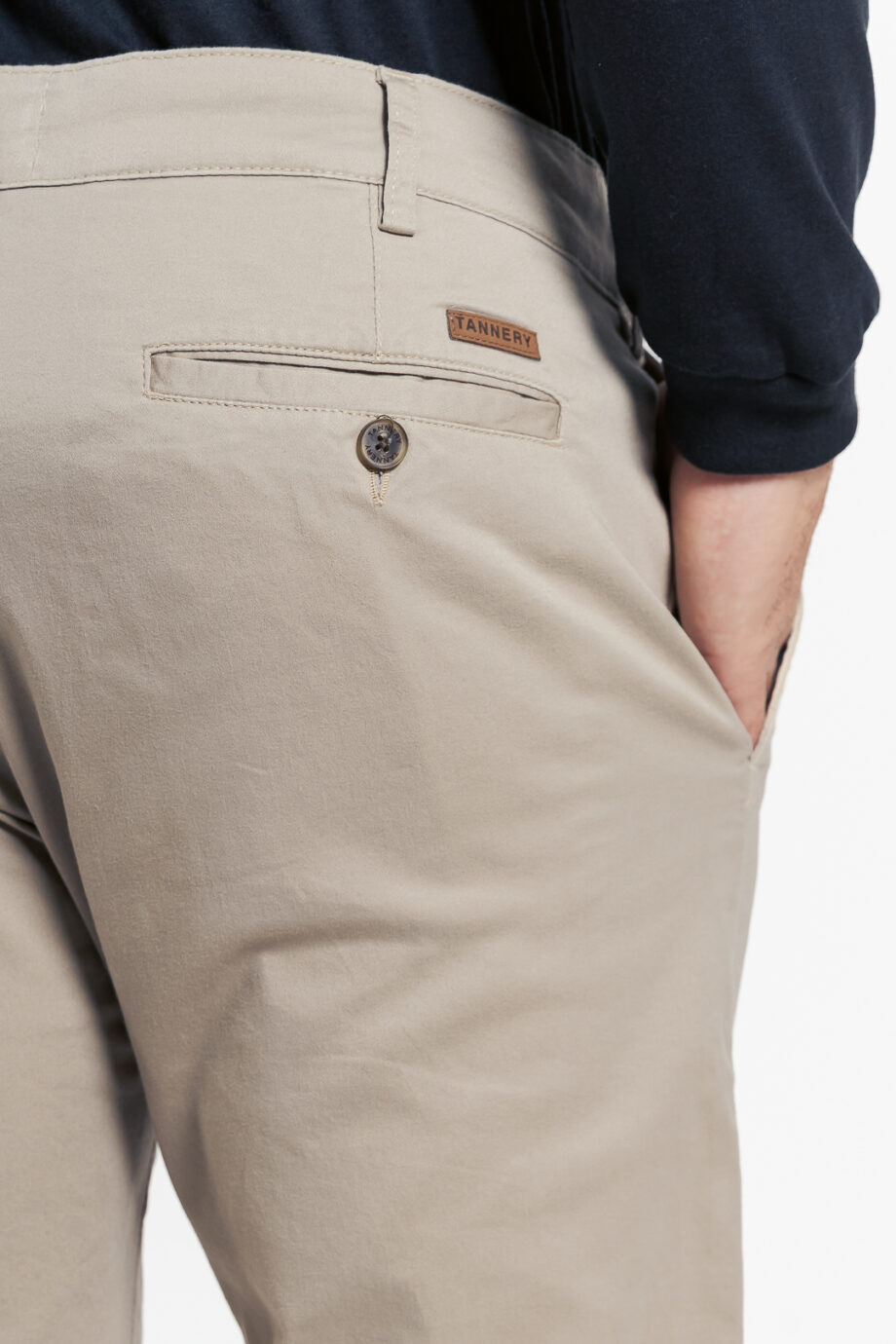 Chino básico regular fit satinado