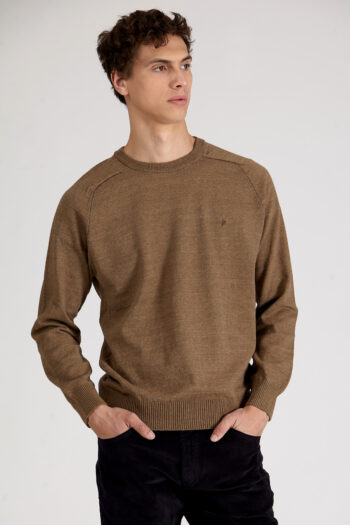 Sweater escote redondo con vivo