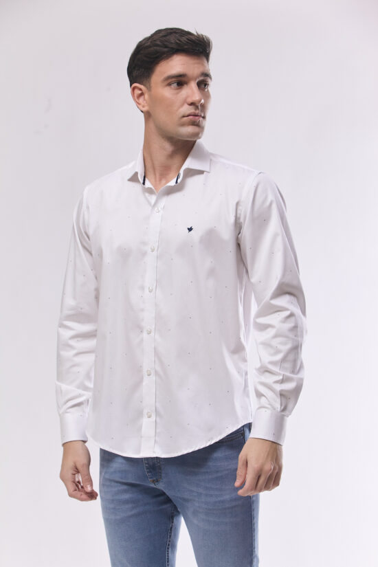 Camisa slim fit estampada