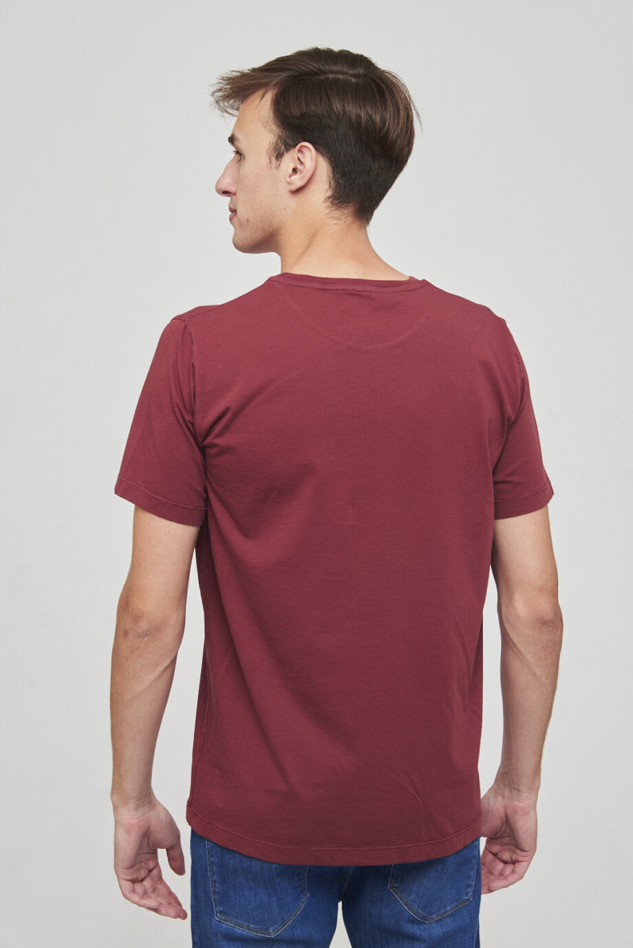 Remera escote O de jersey