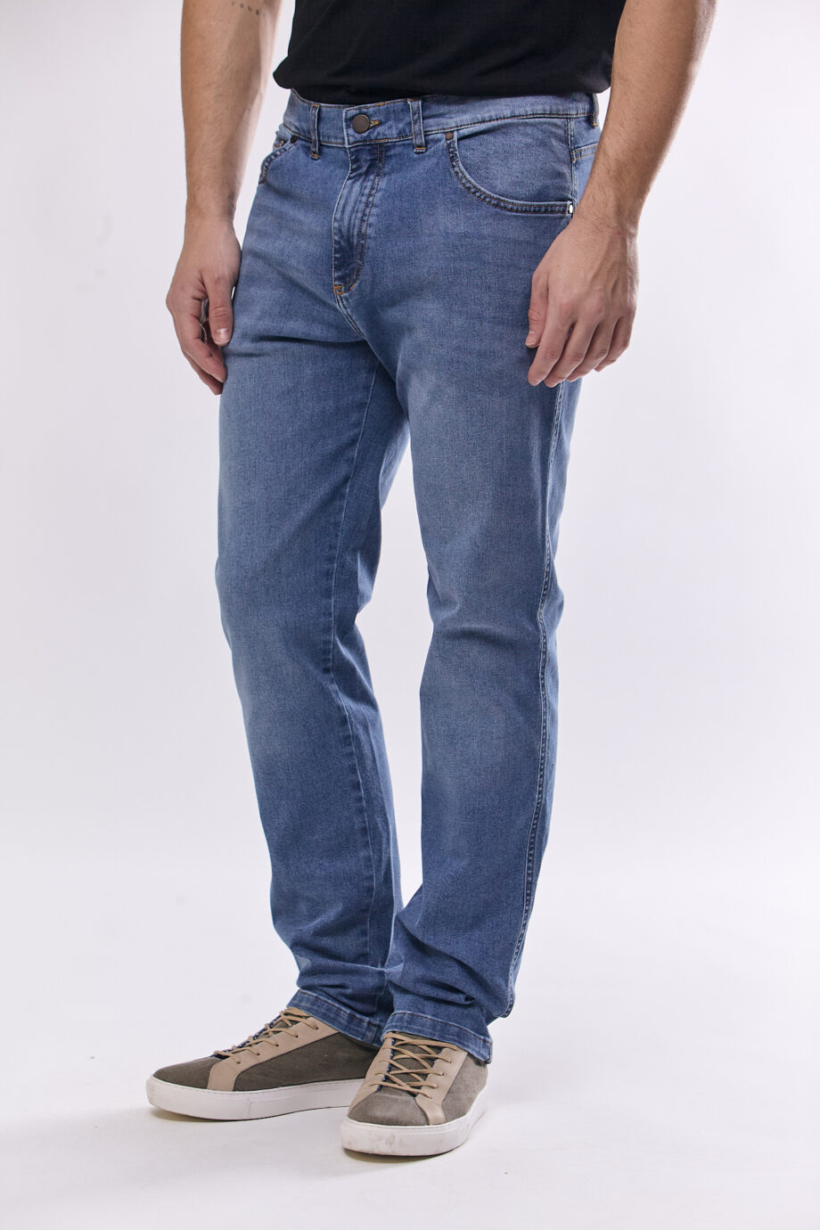 Jean regular plus gastado