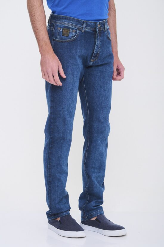 Jean regular fit gastado