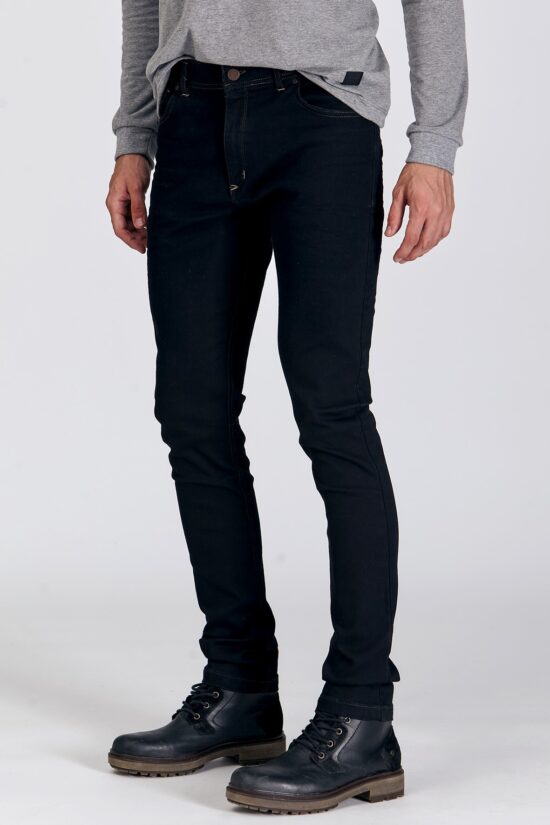 Jean slim fit desaprestado